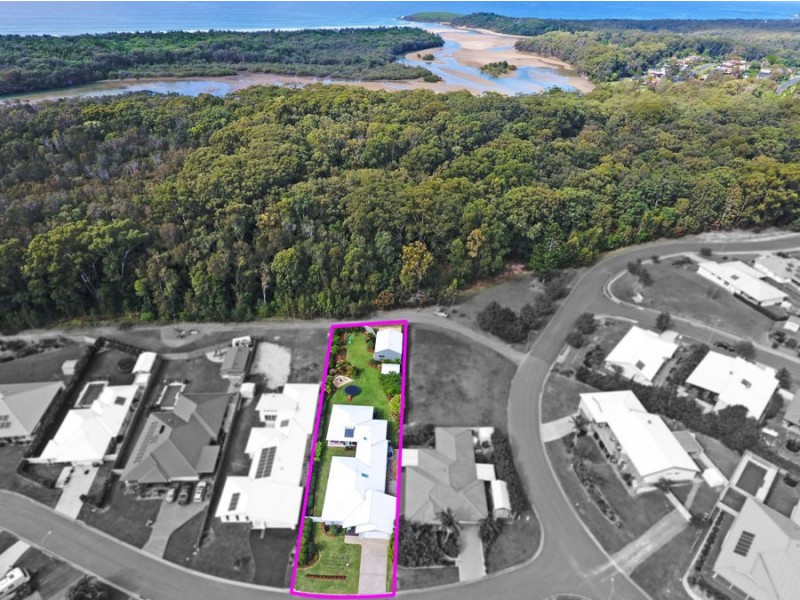 29 Tidal Crescent, Moonee Beach NSW 2450