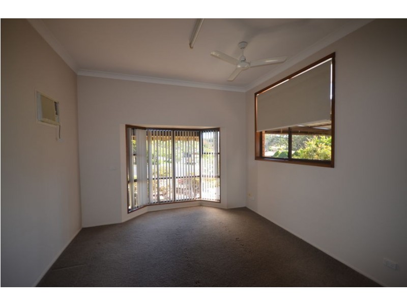 18 Bower Crescent, Toormina NSW 2452