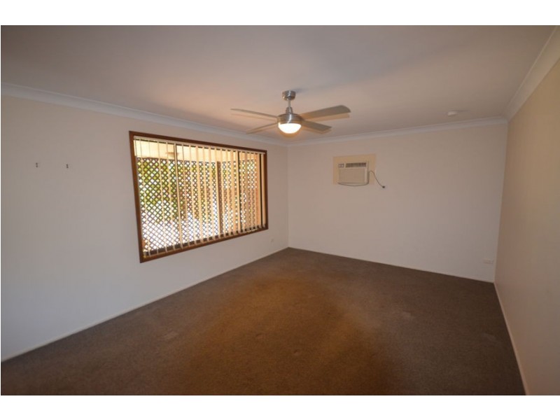 18 Bower Crescent, Toormina NSW 2452