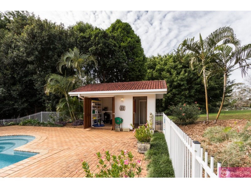 51 Faviell Drive, Bonville NSW 2441