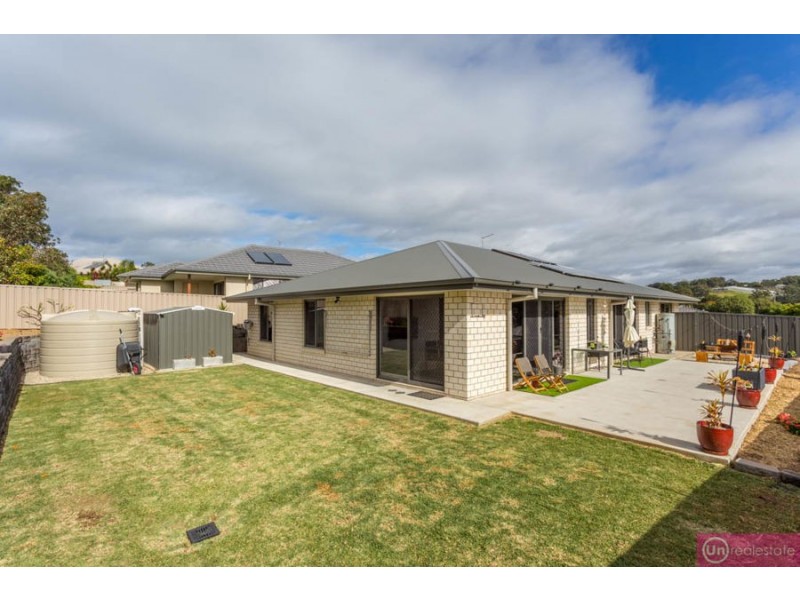 14 Moonee Creek Drive, Moonee Beach NSW 2450