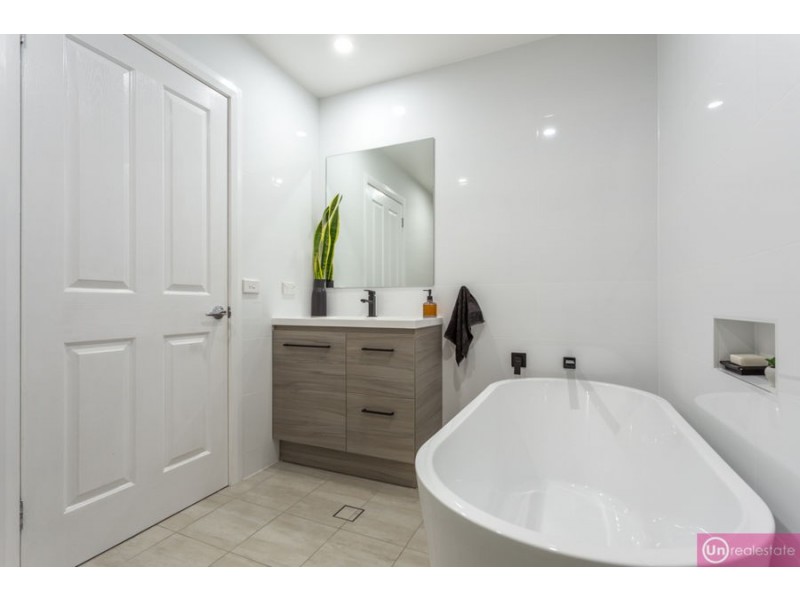 205 Sawtell Road, Toormina NSW 2452