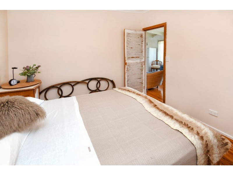 24 Stanley Street, Lowanna NSW 2450