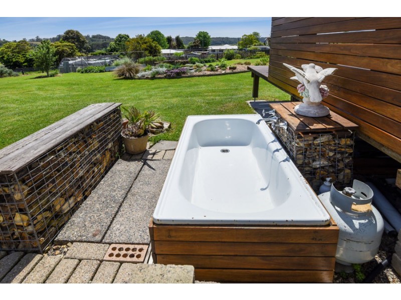 24 Stanley Street, Lowanna NSW 2450