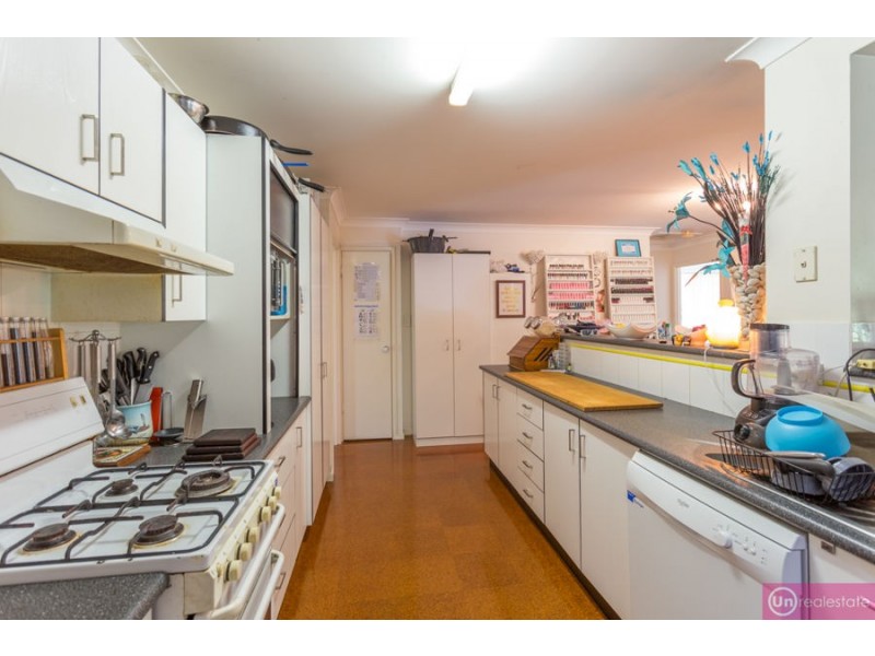 33 Sandpiper Crescent, Boambee East NSW 2452