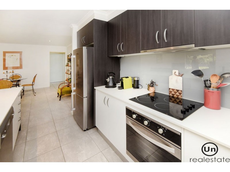 1 Daniel Court, Bonville NSW 2441