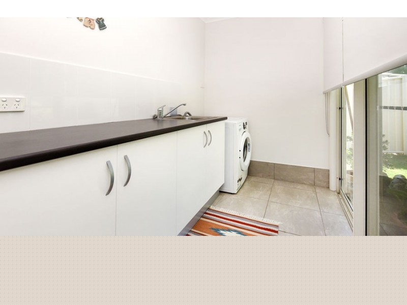 1 Daniel Court, Bonville NSW 2441