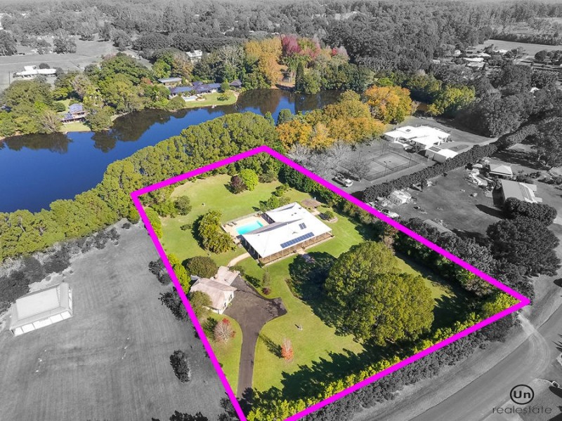 41 Bakker Drive, Bonville NSW 2441