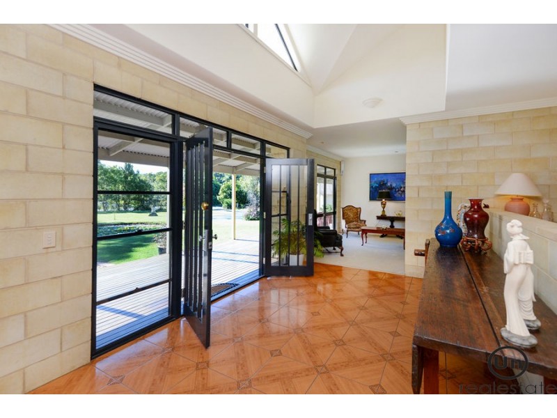 41 Bakker Drive, Bonville NSW 2441