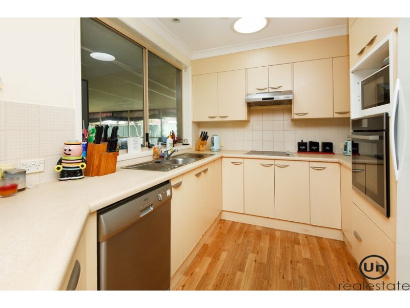 10 Sunbird Crescent, Boambee East NSW 2452