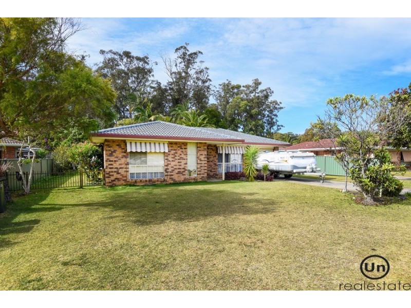 10 Sunbird Crescent, Boambee East NSW 2452