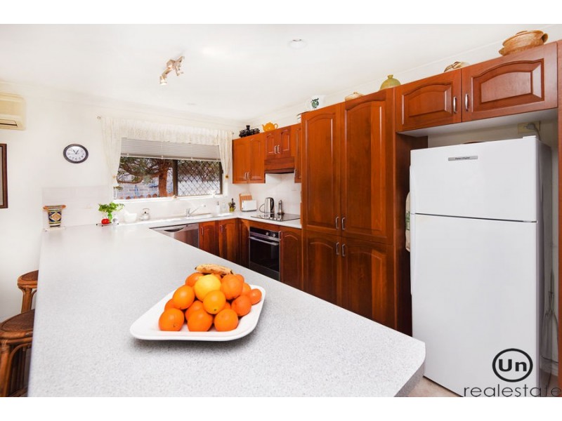 2/16 Wybalena Crescent, Toormina NSW 2452