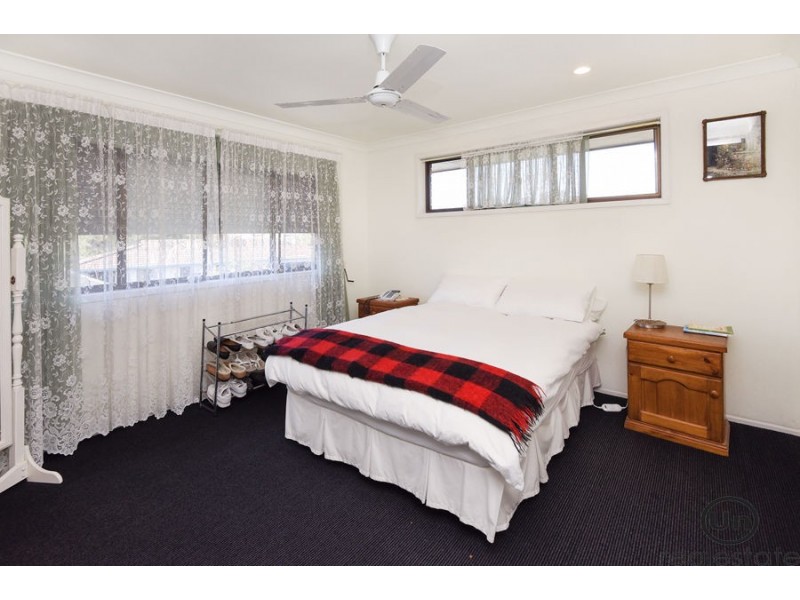 2/16 Wybalena Crescent, Toormina NSW 2452