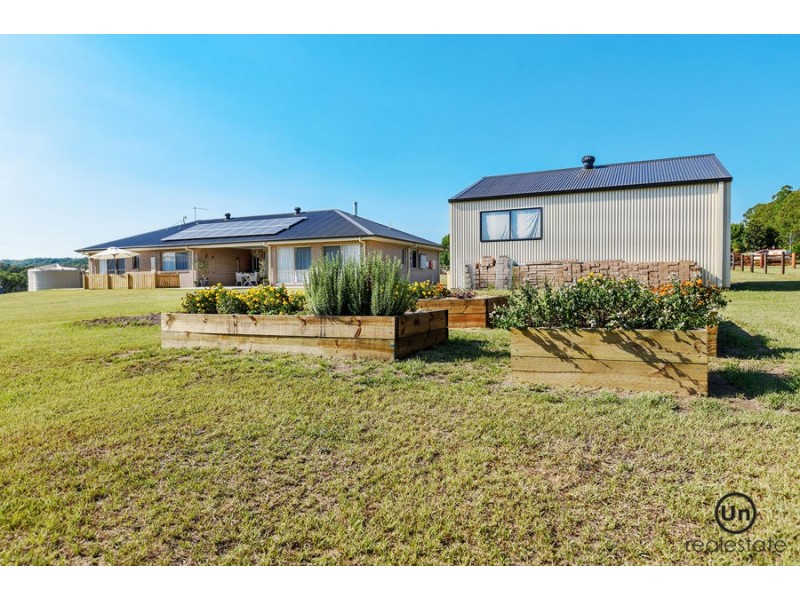 23 Rivendell Mews, Nana Glen NSW 2450