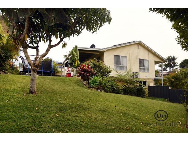 16 Crescent Street, Boambee East NSW 2452