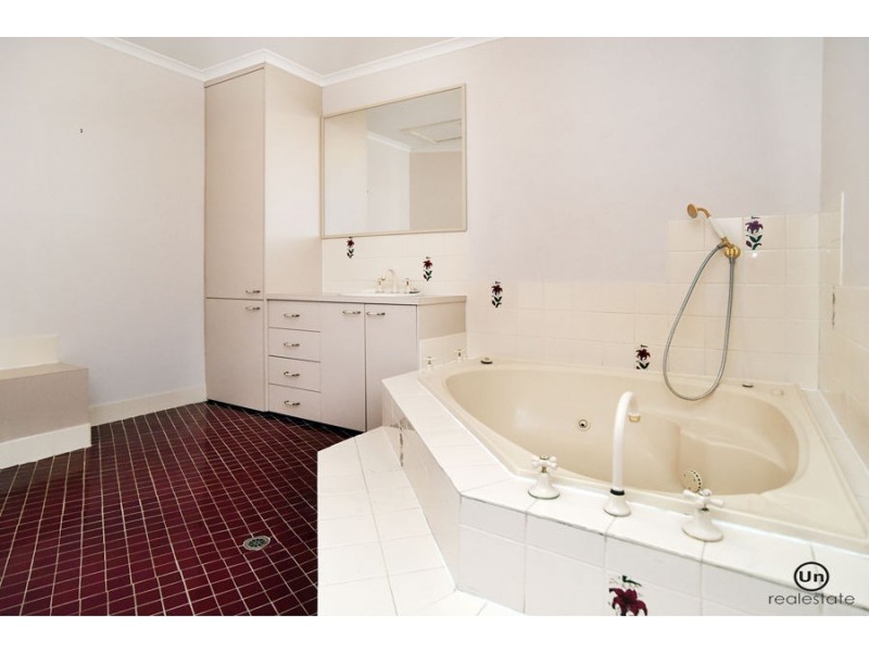 14 Harvie Drive, Boambee East NSW 2452