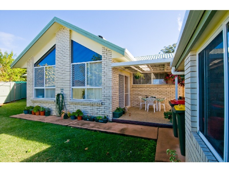 2/17 Armstrong Road, Toormina NSW 2452