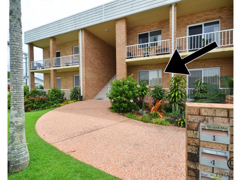 2/6 Fourth Avenue, Sawtell NSW 2452