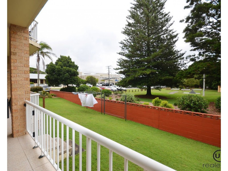 2/6 Fourth Avenue, Sawtell NSW 2452