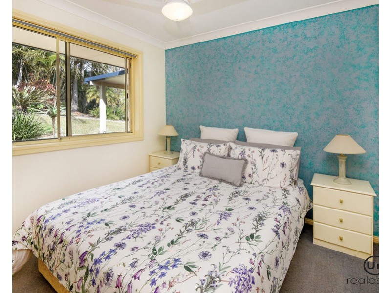 4 Celeste Place, Bonville NSW 2441