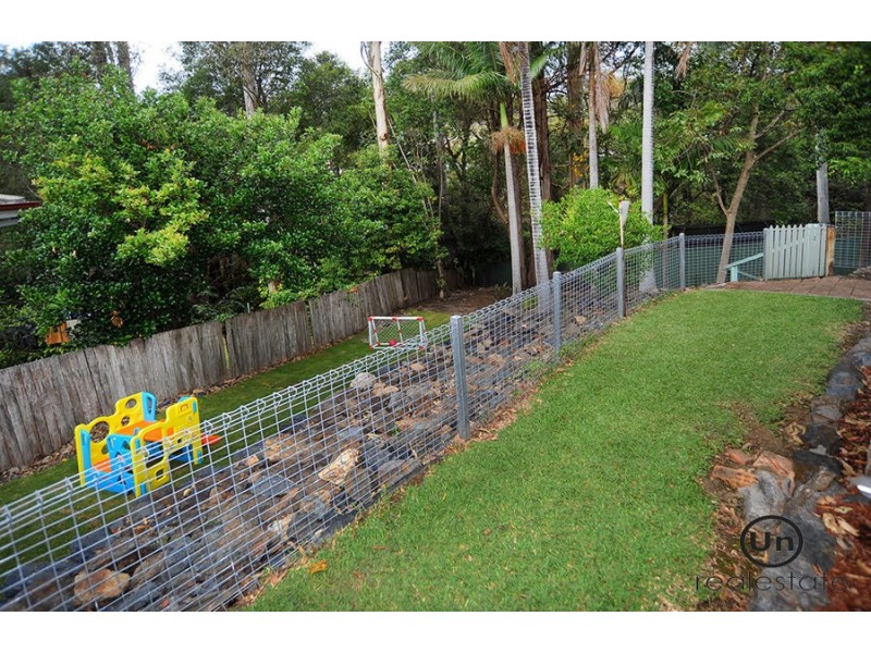 8 Searle Close, Boambee East NSW 2452