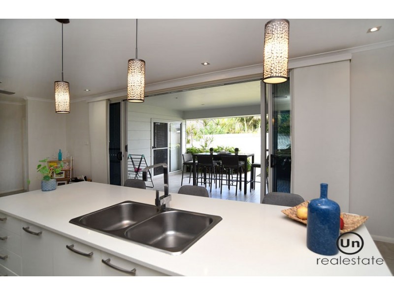 24 Tidal Crescent, Moonee Beach NSW 2450