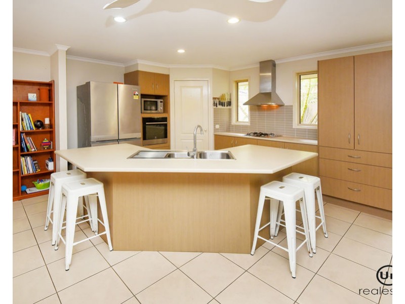 2 Paddymelon Circuit, Bonville NSW 2441