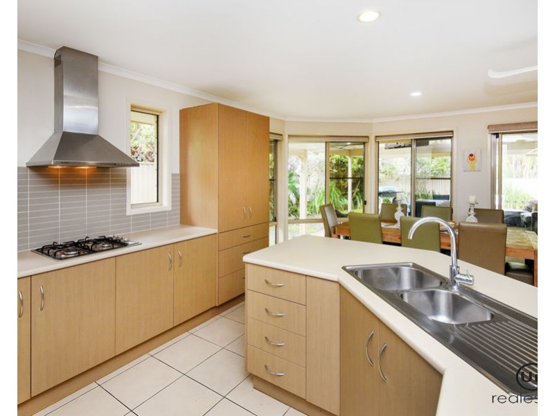 2 Paddymelon Circuit, Bonville NSW 2441