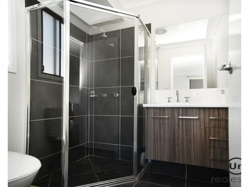 5 Surfsea Avenue, Sandy Beach NSW 2456