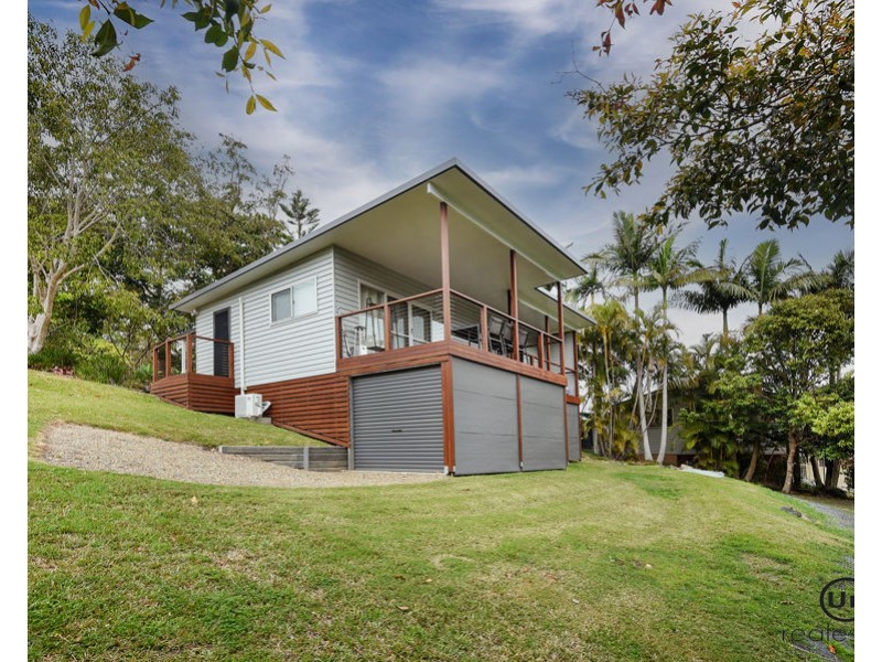 4 and 4A Banff Close, Boambee NSW 2450