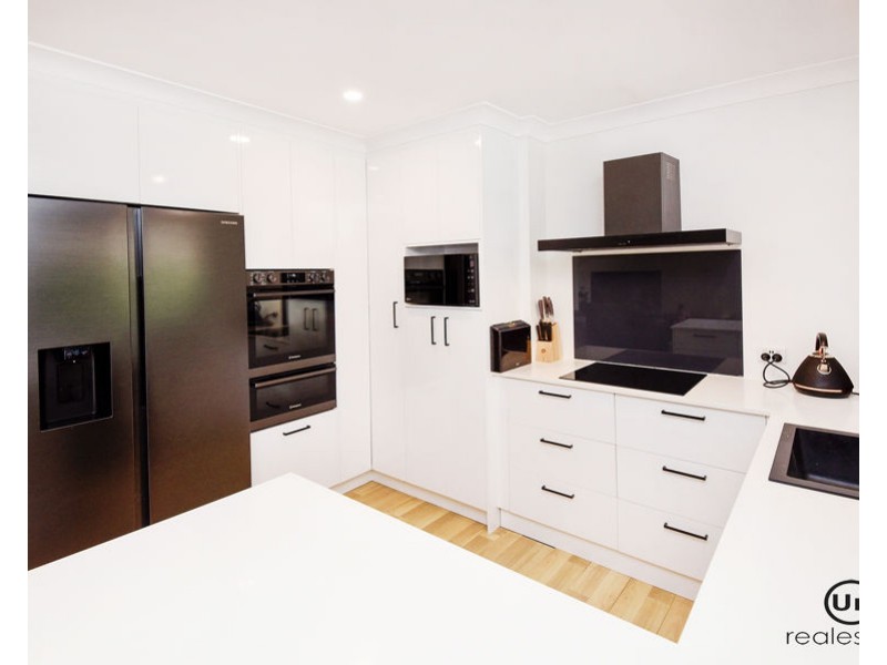 8 Koel Place, Boambee East NSW 2452