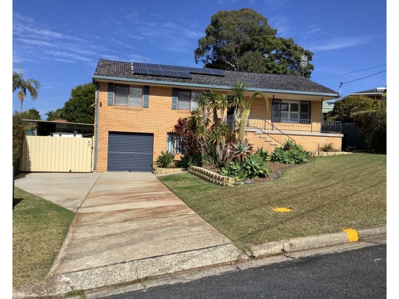 24 Dirrigeree Crescent, Sawtell NSW 2452