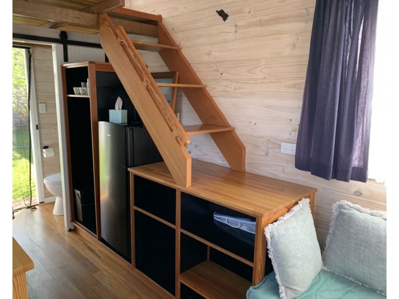 Tiny House / 19 Mirroola Crescent, Toormina NSW 2452