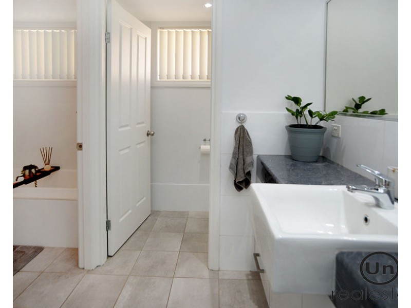 25 Sunbird Crescent, Boambee East NSW 2452