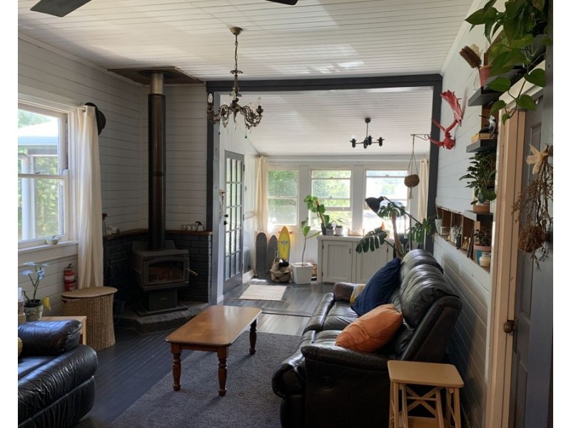 124 Pine Avenue, Ulong NSW 2450