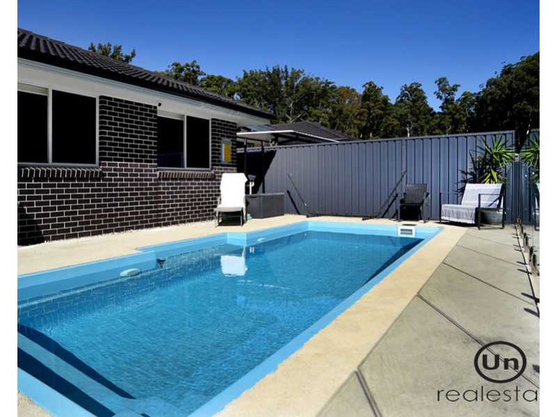 4 Forest View Close, Bonville NSW 2441