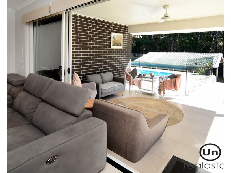 4 Forest View Close, Bonville NSW 2441