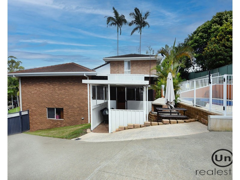 17 Crescent Street, Boambee East NSW 2452