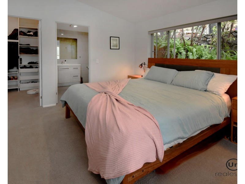 87 Pearce Drive, Coffs Harbour NSW 2450