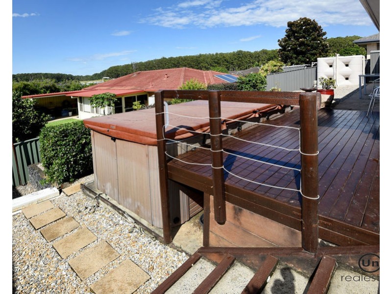 15 Celeste Place, Bonville NSW 2441