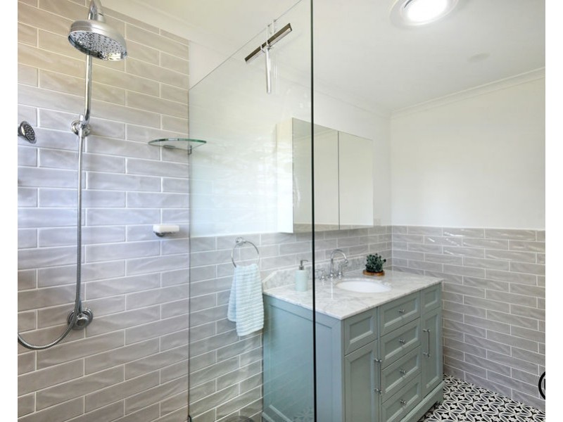 24 Alexander Street, Nana Glen NSW 2450