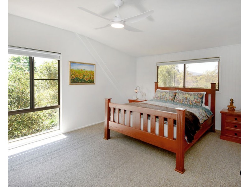 24 Alexander Street, Nana Glen NSW 2450