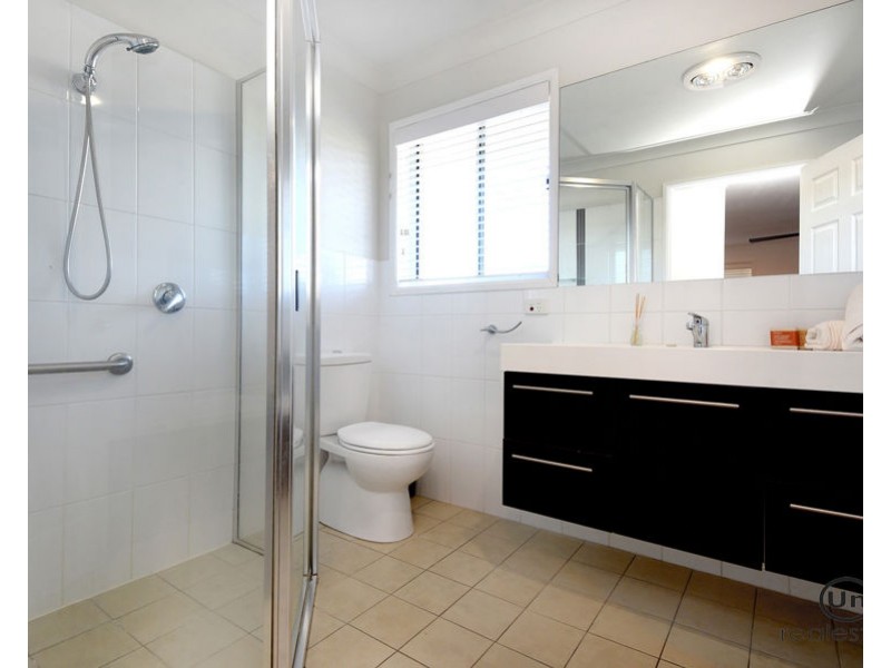 2/5 Daniel Court, Bonville NSW 2441