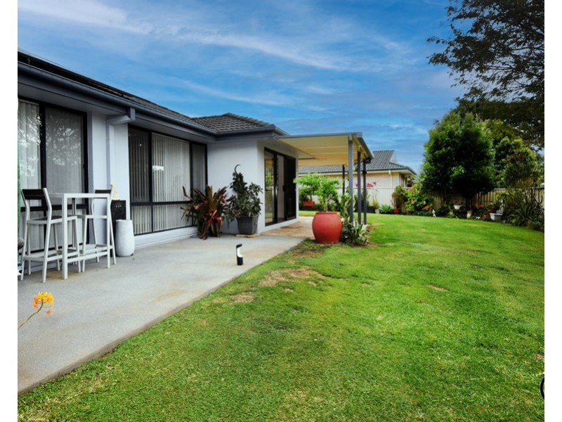 16 Red Cedar Drive, Coffs Harbour NSW 2450