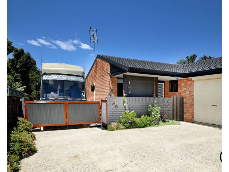 2/8 Playford Avenue, Boambee East NSW 2452