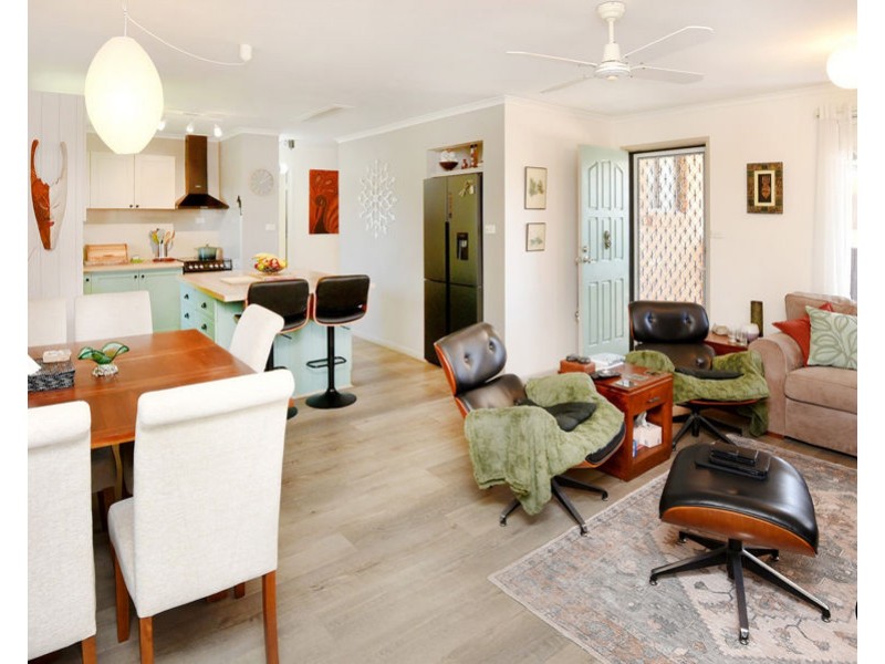 2/8 Playford Avenue, Boambee East NSW 2452