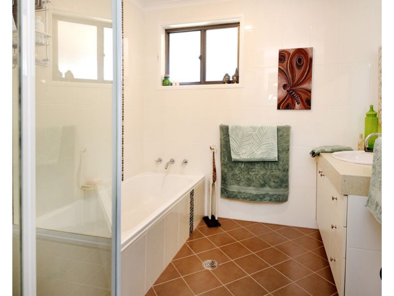 2/8 Playford Avenue, Boambee East NSW 2452