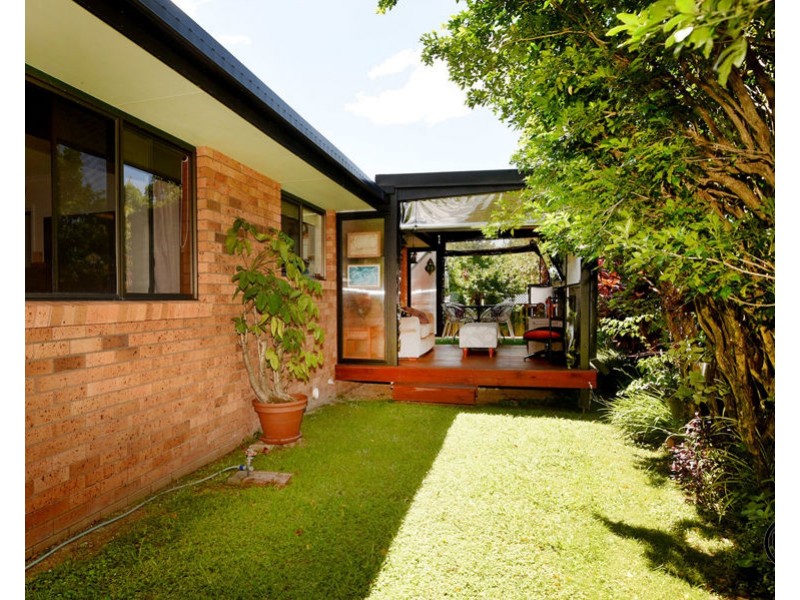 2/8 Playford Avenue, Boambee East NSW 2452
