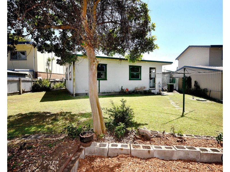 19 Rowley Street, Mylestom NSW 2454