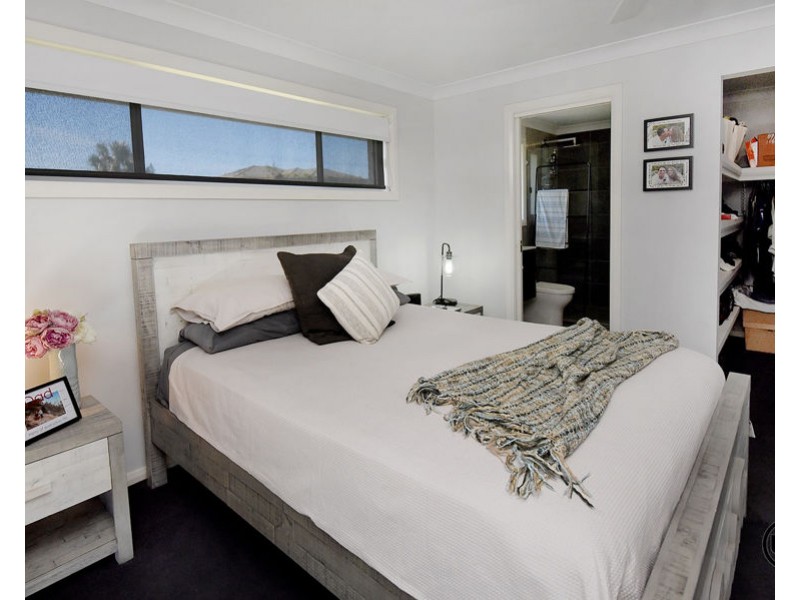 5 Mountain View Court, Bonville NSW 2441